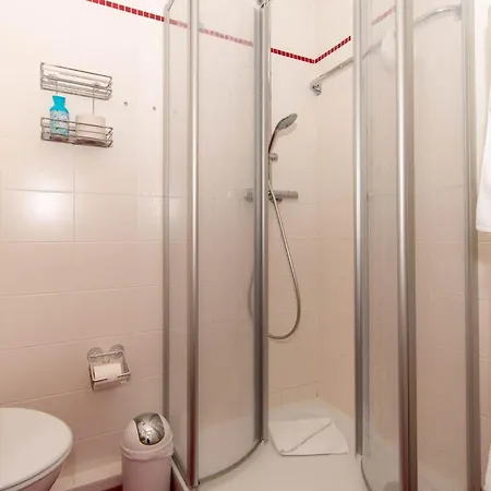 Utkiek - App 144 * Böhl